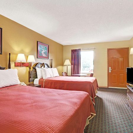 Travelodge By Wyndham Forest Park Atlanta South Eksteriør billede